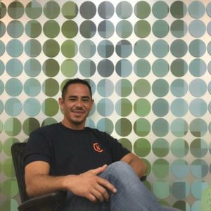 Meet your Posher, Ramiro